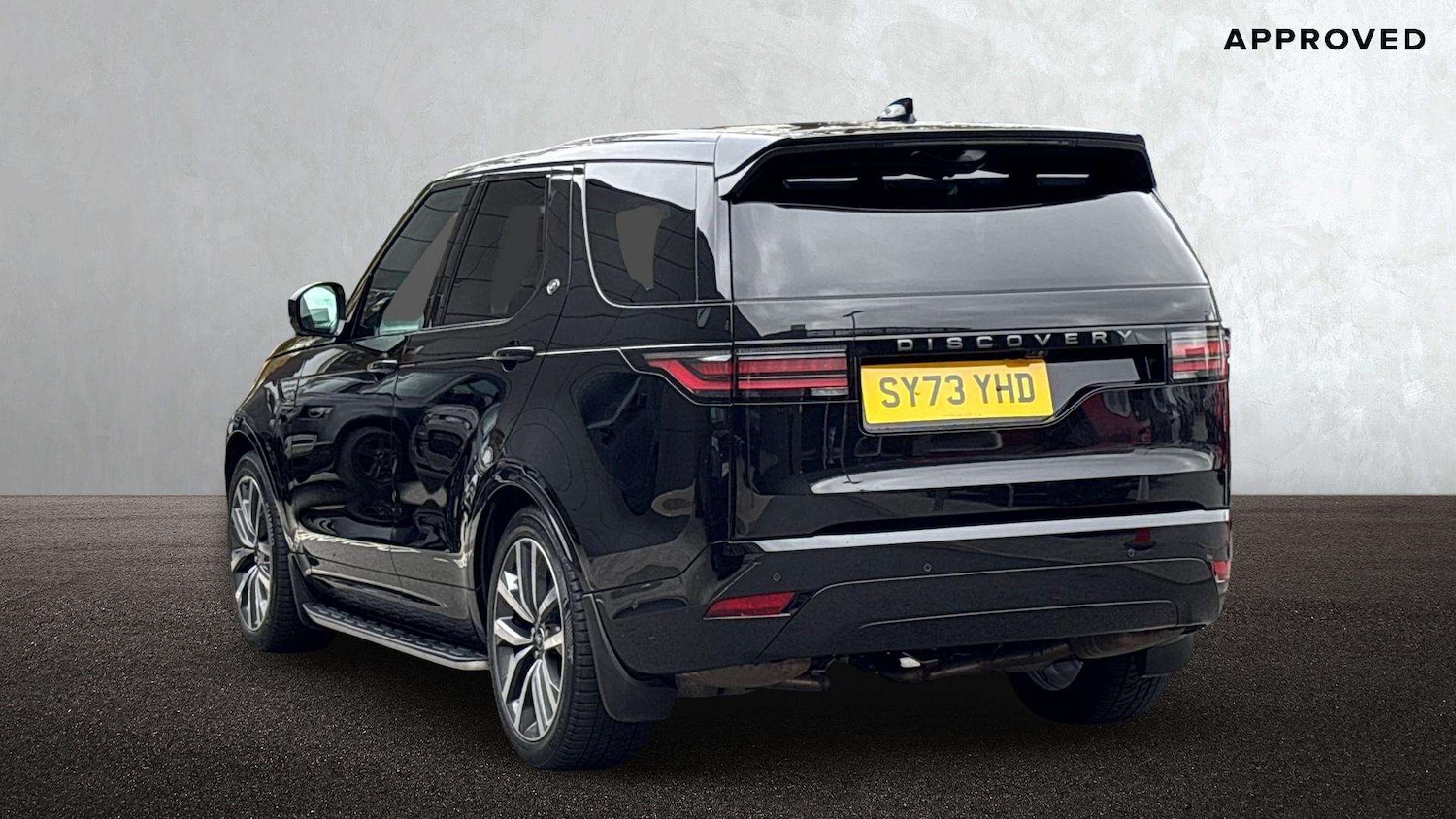 Used Land Rover Discovery 2023 for sale - 76460679: Photo 2