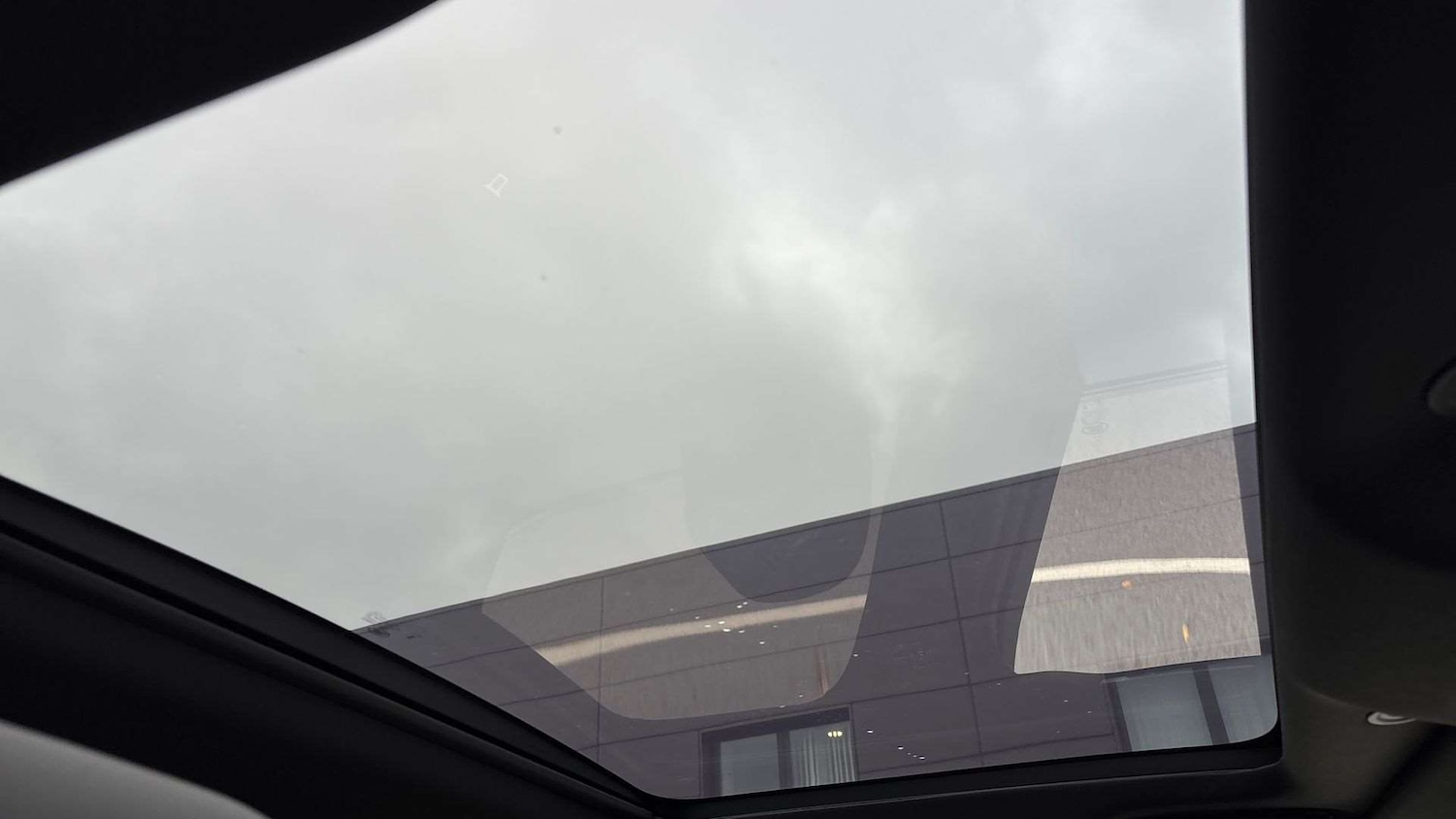 Used Land Rover Discovery 2023 for sale - 76460679: Photo 21