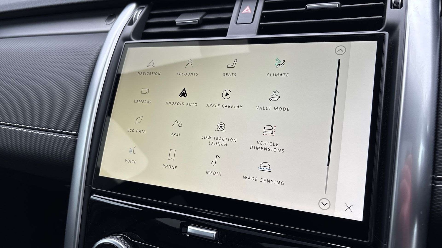 Used Land Rover Discovery 2023 for sale - 76460679: Photo 28