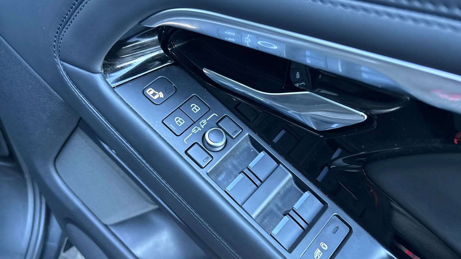 Used Land Rover Range Rover Evoque 2022 for sale - 77233002: Photo 25