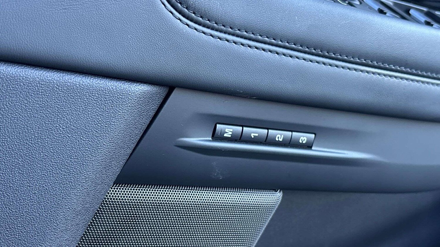 Used Land Rover Range Rover Evoque 2022 for sale - 77233002: Photo 33