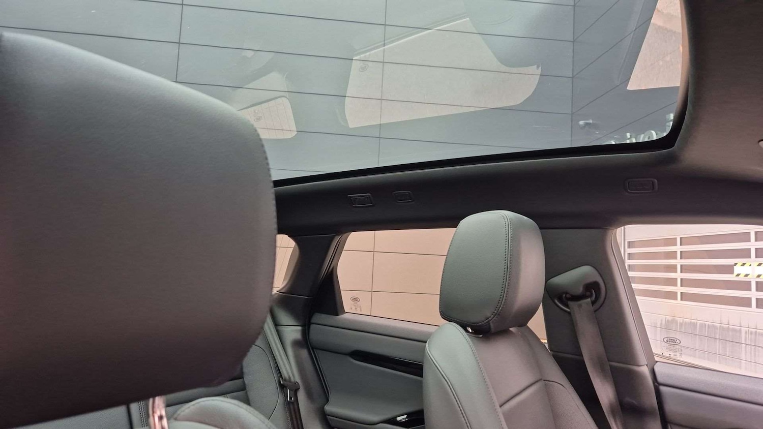 Used Land Rover Range Rover Evoque 2025 for sale - 76459871: Photo 21