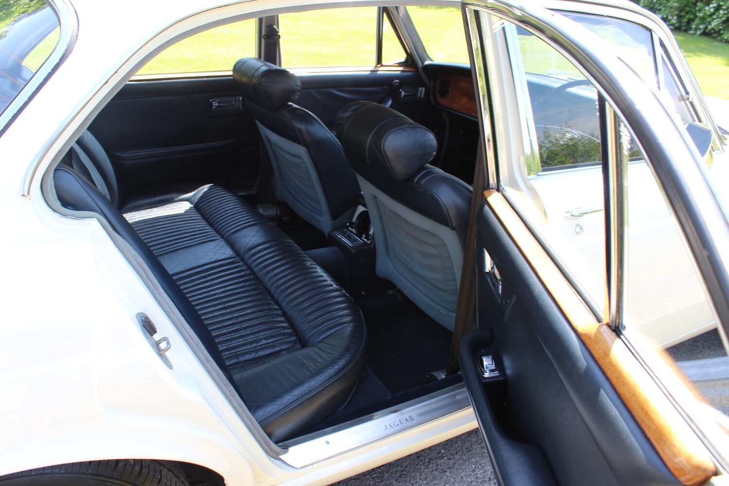 Used Jaguar XJ12 1973 for sale - 77573097: Photo 27