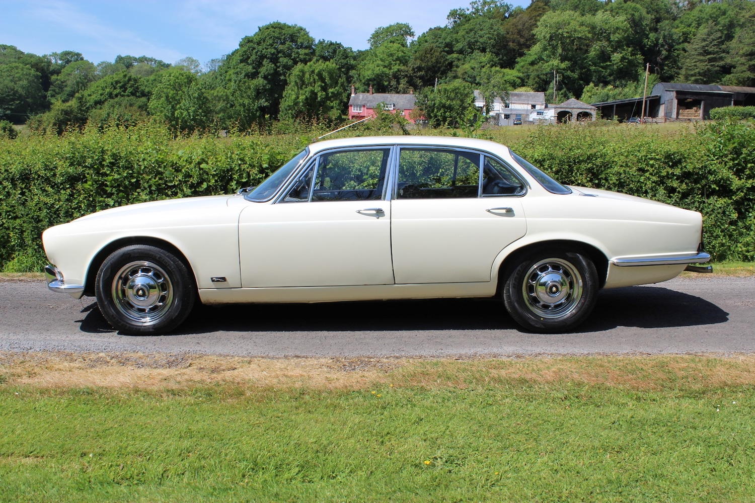 Used Jaguar XJ12 1973 for sale - 77573097: Photo 7