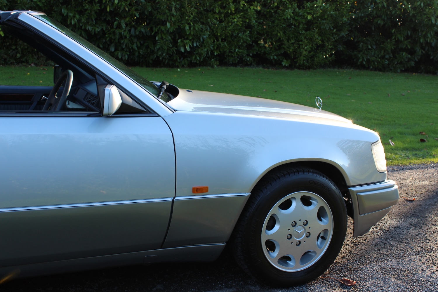 Used Mercedes-Benz E Class 1994 for sale - 77572935: Photo 11