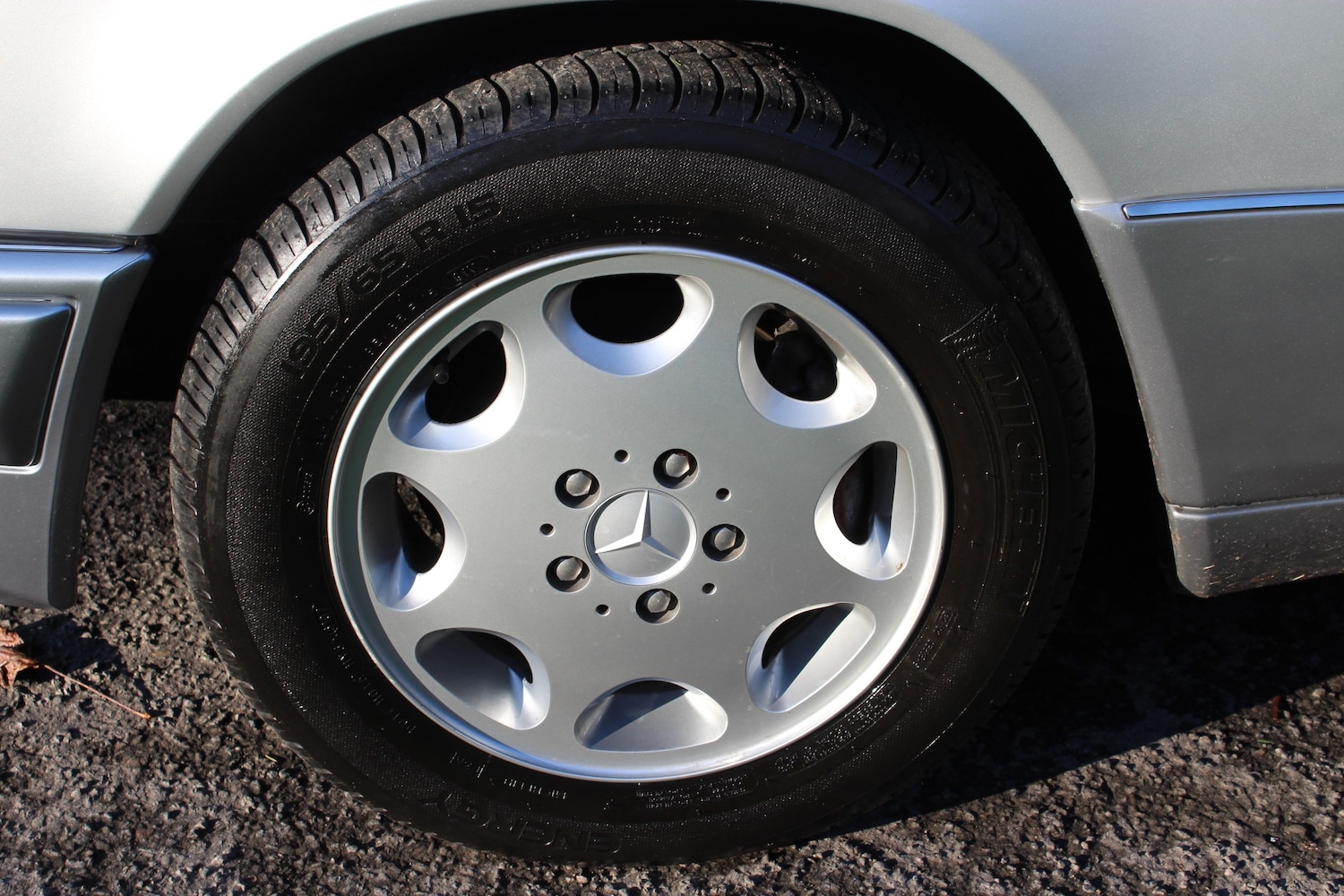 Used Mercedes-Benz E Class 1994 for sale - 77572935: Photo 19