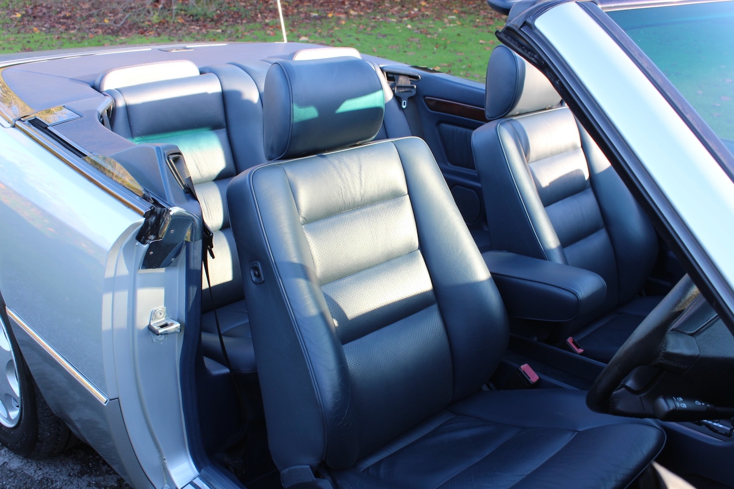 Used Mercedes-Benz E Class 1994 for sale - 77572935: Photo 31