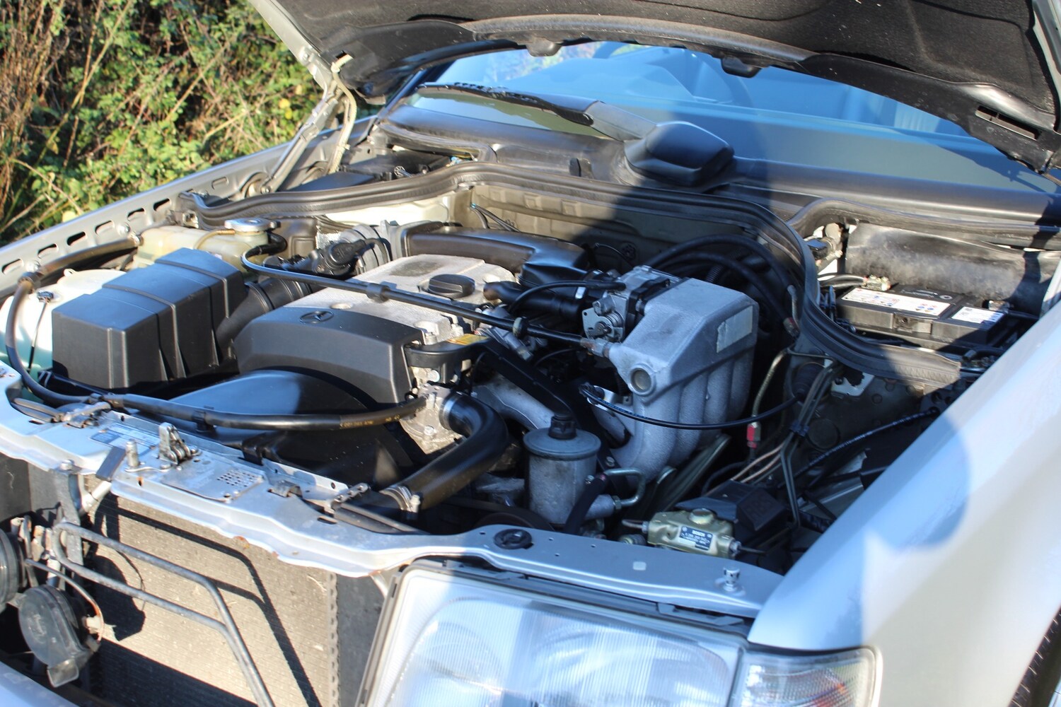 Used Mercedes-Benz E Class 1994 for sale - 77572935: Photo 42