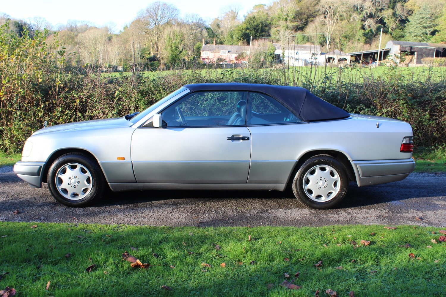 Used Mercedes-Benz E Class 1994 for sale - 77572935: Photo 51