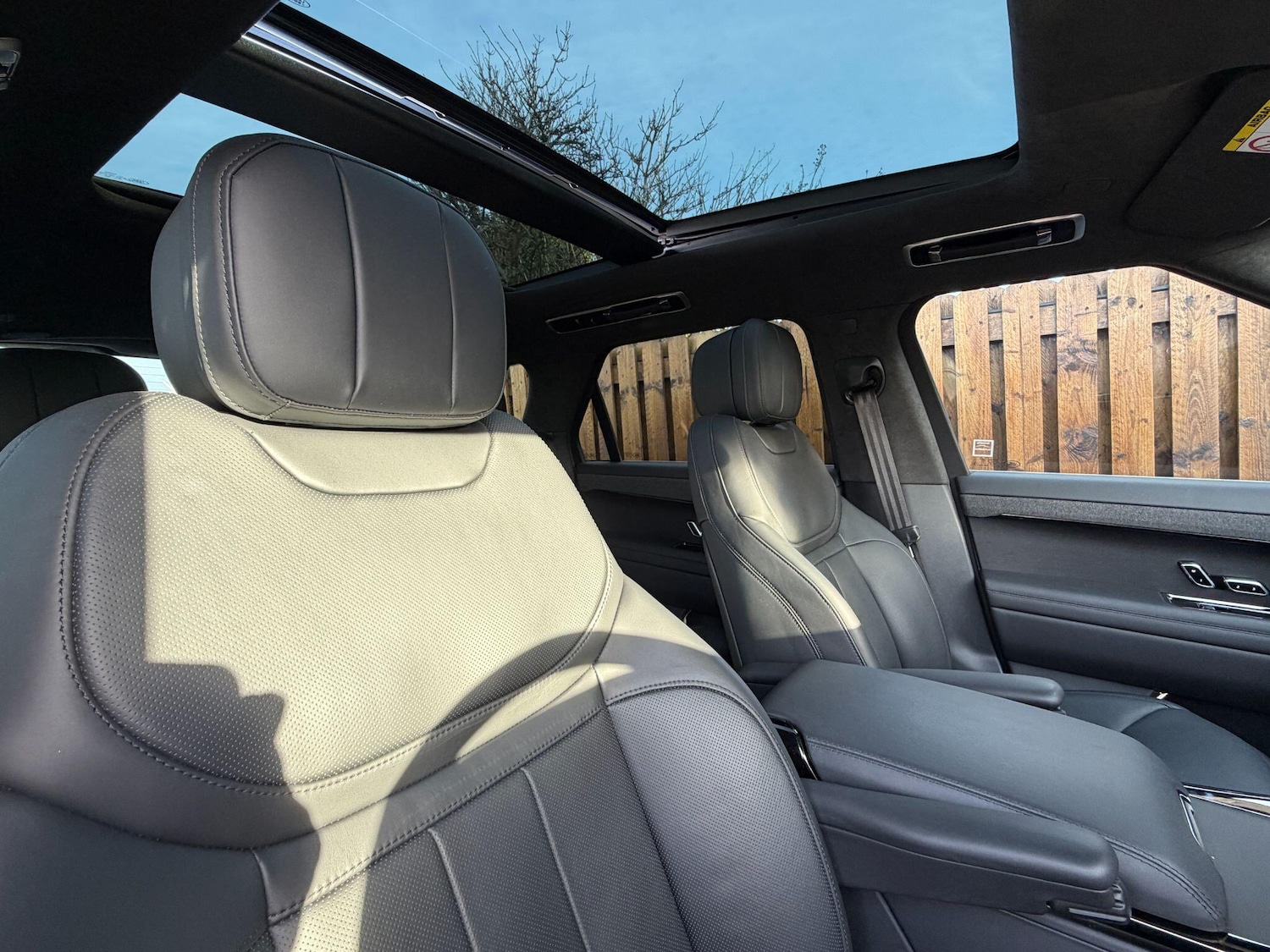 Used Land Rover Range Rover Sport 2023 for sale - 76913152: Photo 5