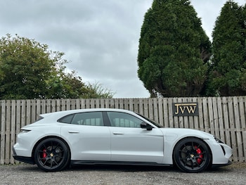 Used Porsche Taycan 2023 for sale - 75430778: Photo