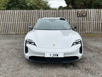 Used Porsche Taycan 2023 for sale - 75430778: Photo
