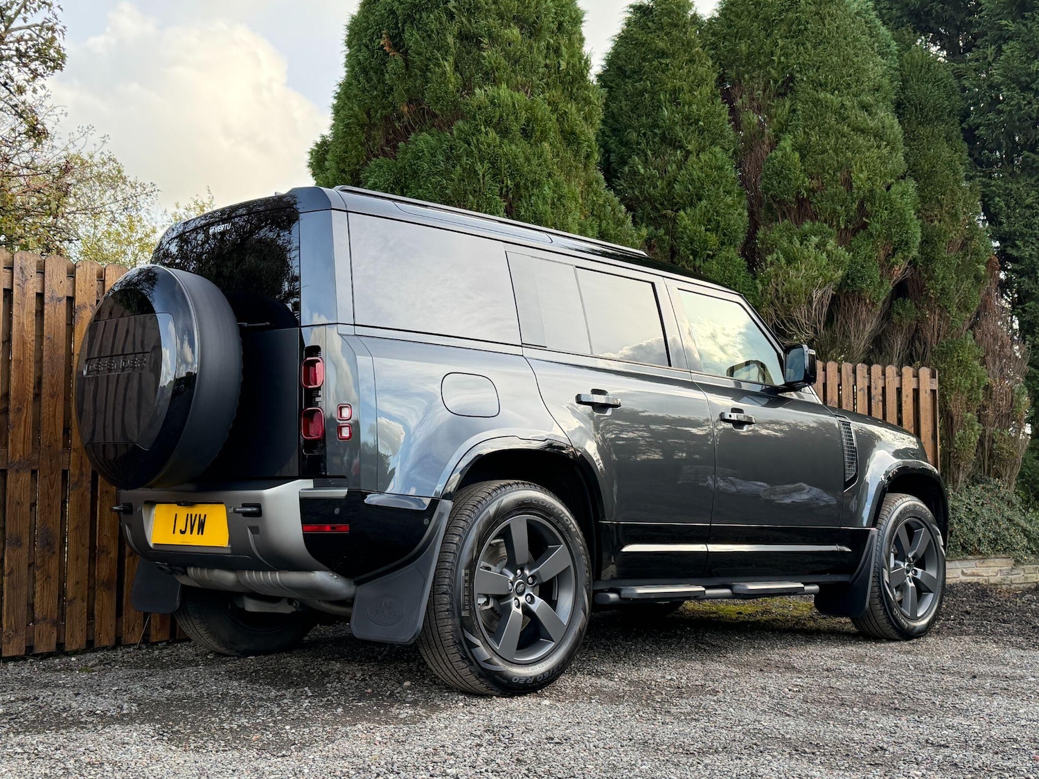 Used Land Rover Defender 110 2024 for sale - 76409195: Photo 12