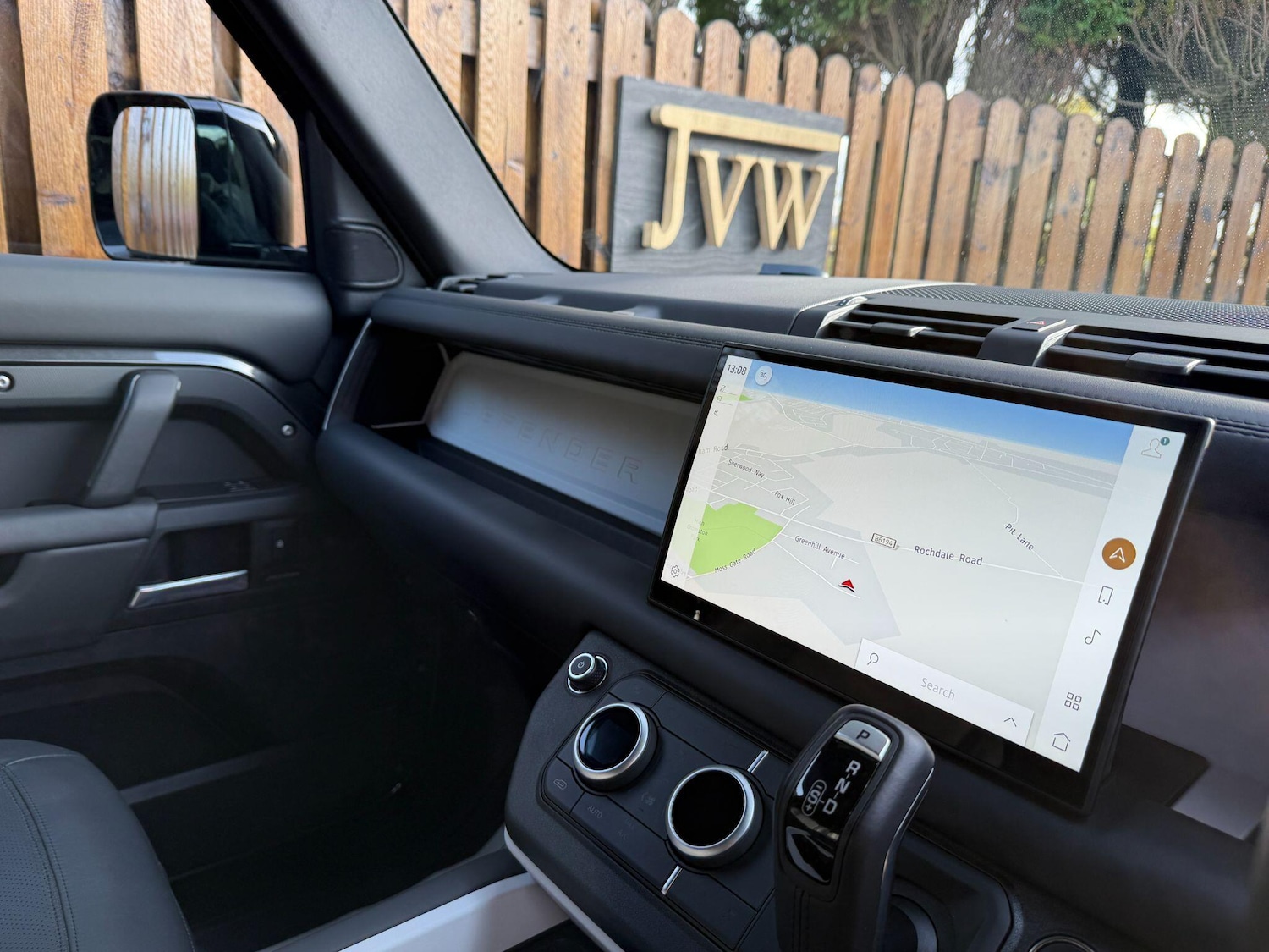 Used Land Rover Defender 110 2024 for sale - 76409195: Photo 22