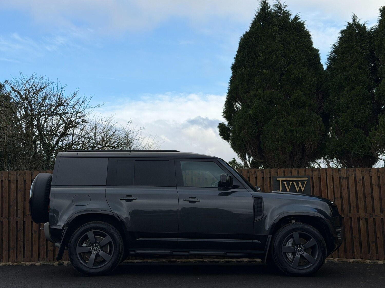 Used Land Rover Defender 110 2024 for sale - 76409195: Photo 43