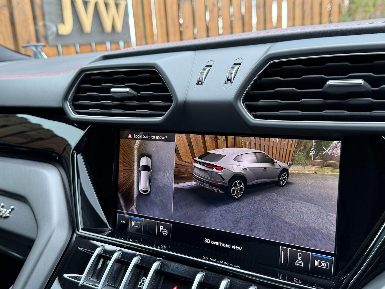 Used Lamborghini Urus for sale - 77469346: Photo 29