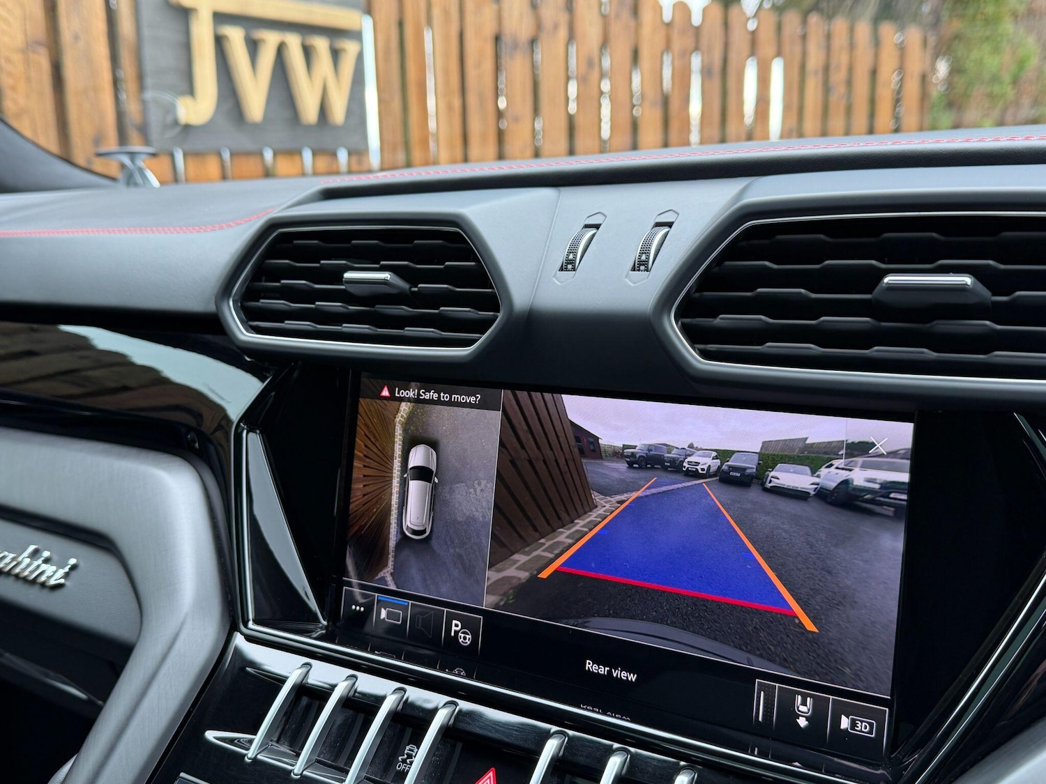 Used Lamborghini Urus for sale - 77469346: Photo 30