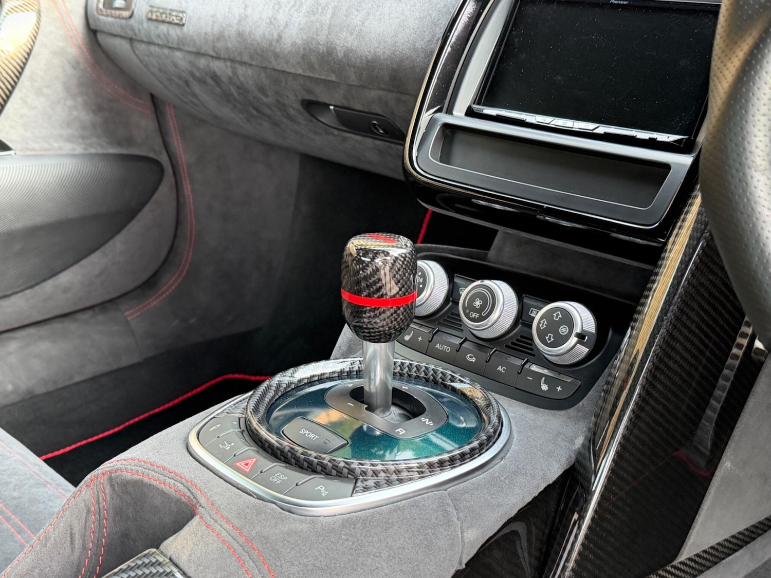 Used Audi R8 2009 for sale - 78019751: Photo 6