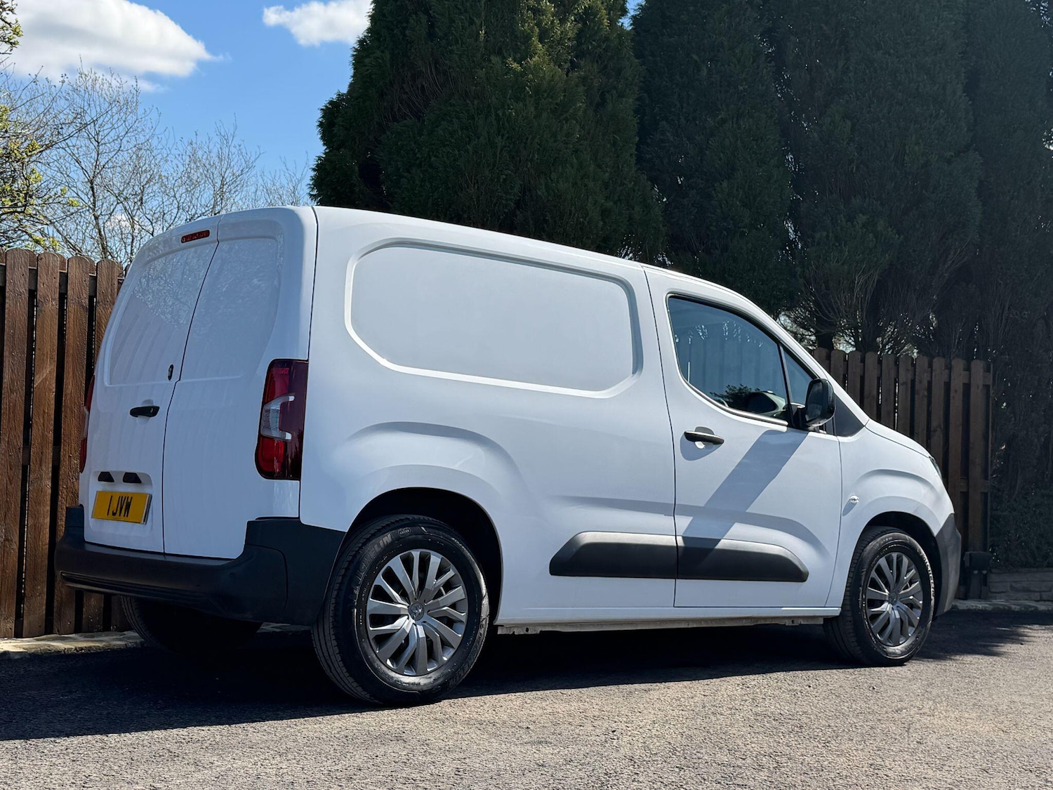 Used Peugeot e-Partner for sale - 78115950: Photo 10