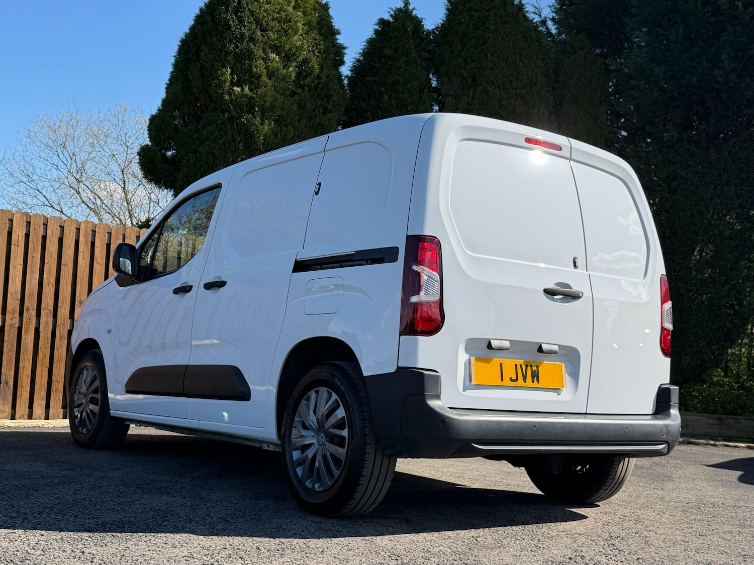 Used Peugeot e-Partner for sale - 78115950: Photo 13