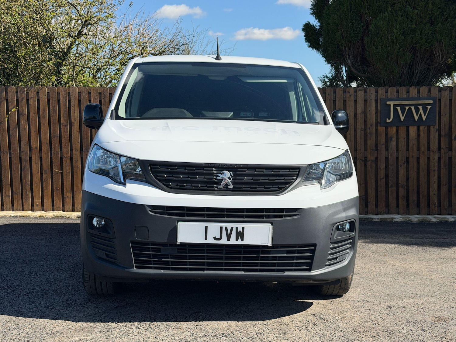 Used Peugeot e-Partner for sale - 78115950: Photo 16