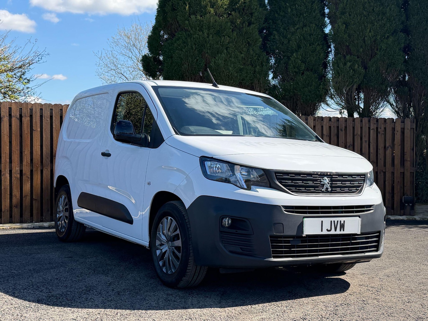 Used Peugeot e-Partner for sale - 78115950: Photo 18