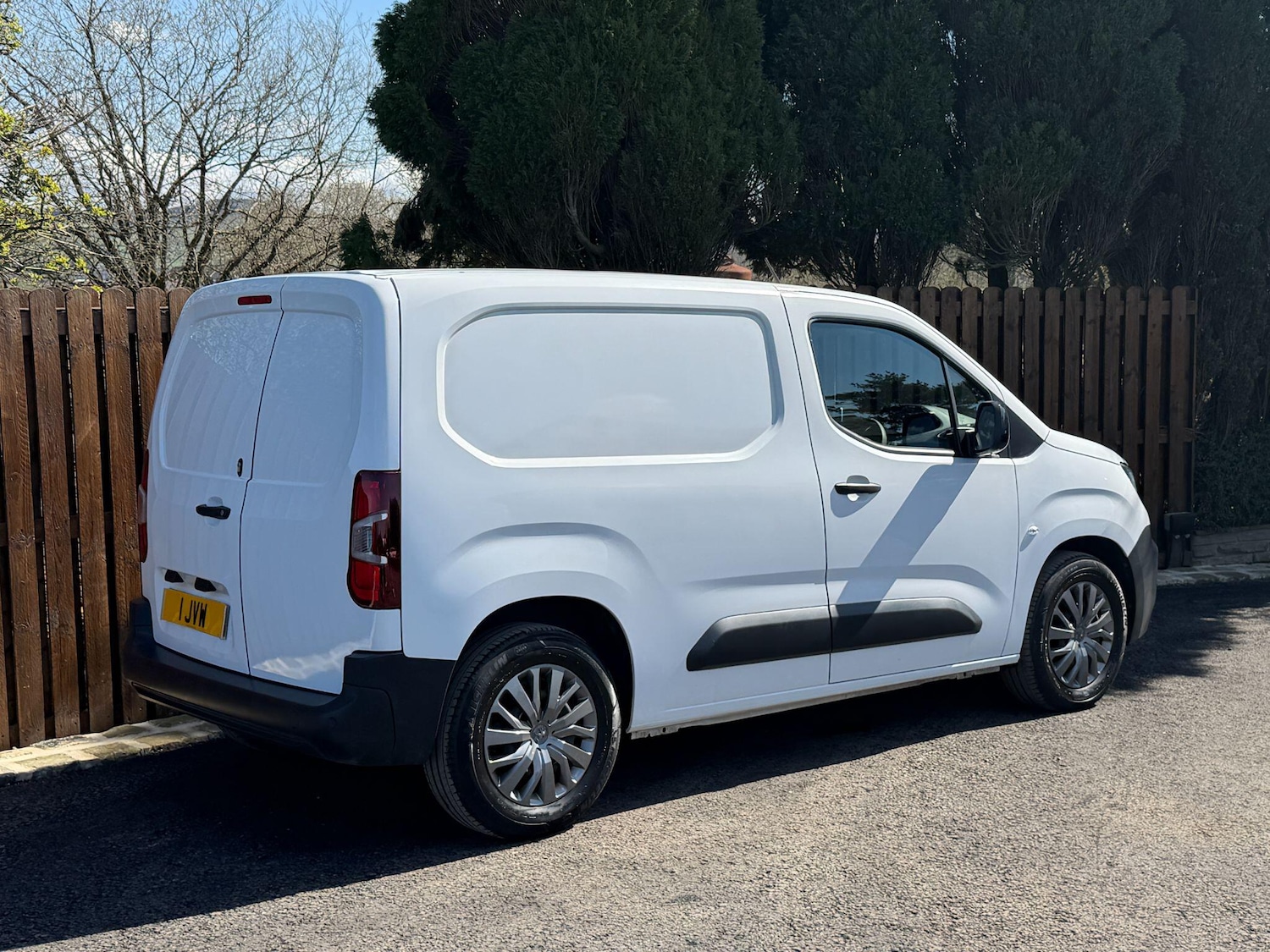 Used Peugeot e-Partner for sale - 78115950: Photo 29