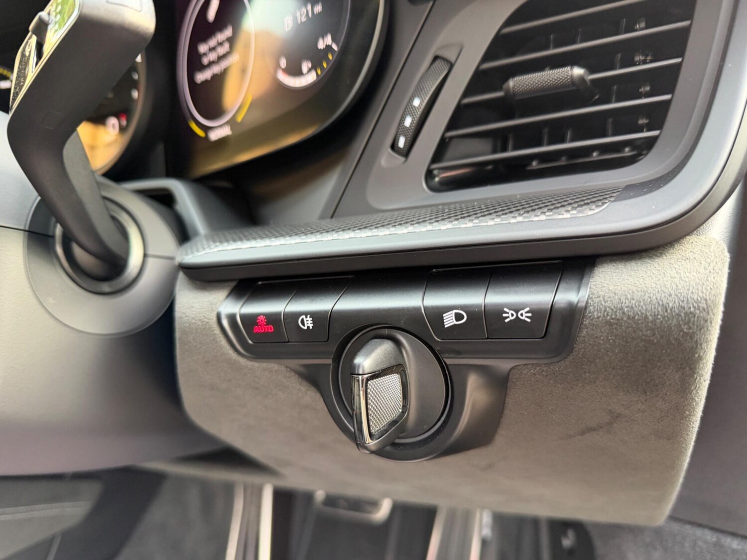 Used Porsche 911 for sale - 78019899: Photo 38