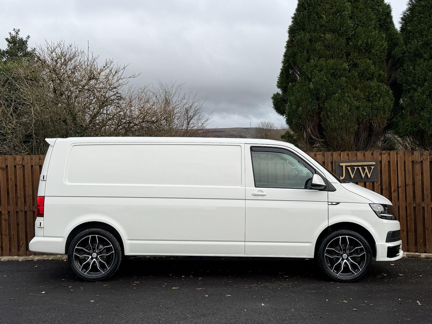 Used Volkswagen Transporter 2018 for sale - 77278978: Photo 11