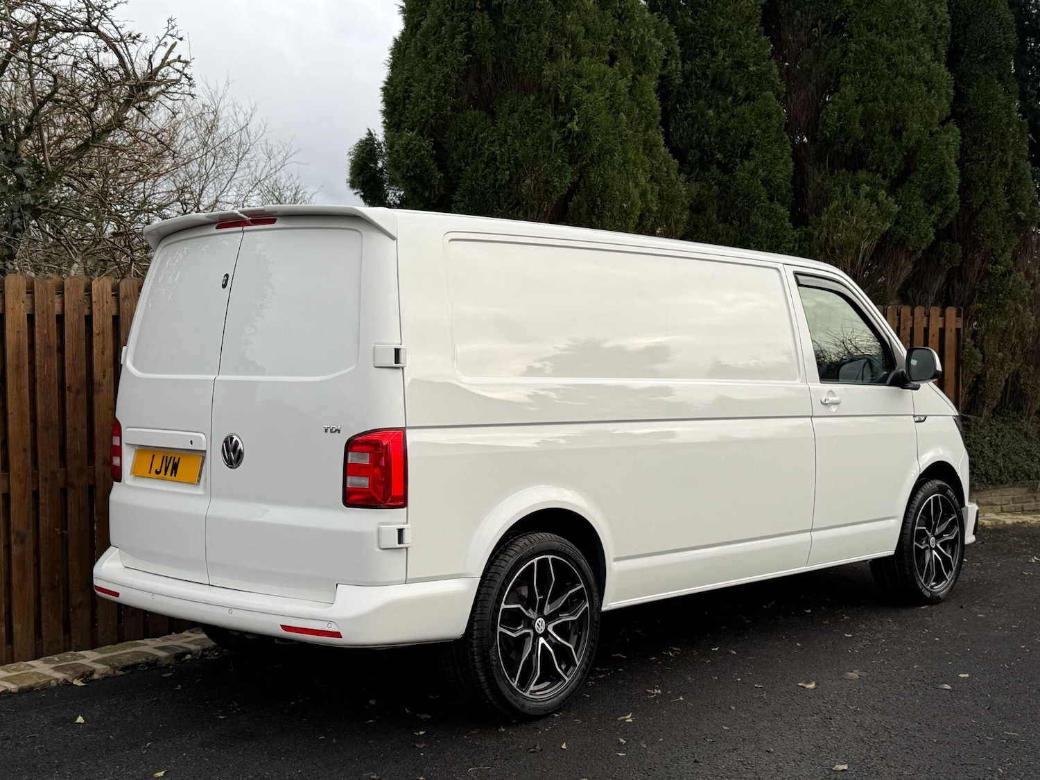 Used Volkswagen Transporter 2018 for sale - 77278978: Photo 9