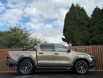 Used Toyota Hilux 2021 for sale - 78301898: Photo