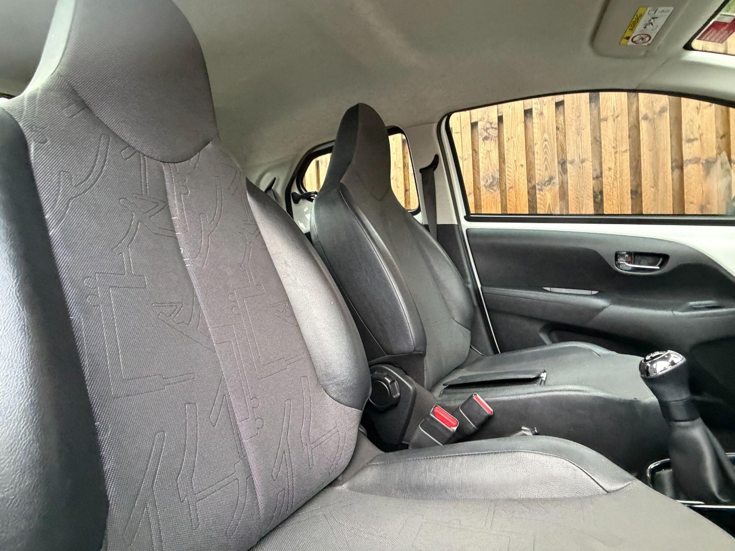 Used Toyota AYGO 2016 for sale - 77132077: Photo 20