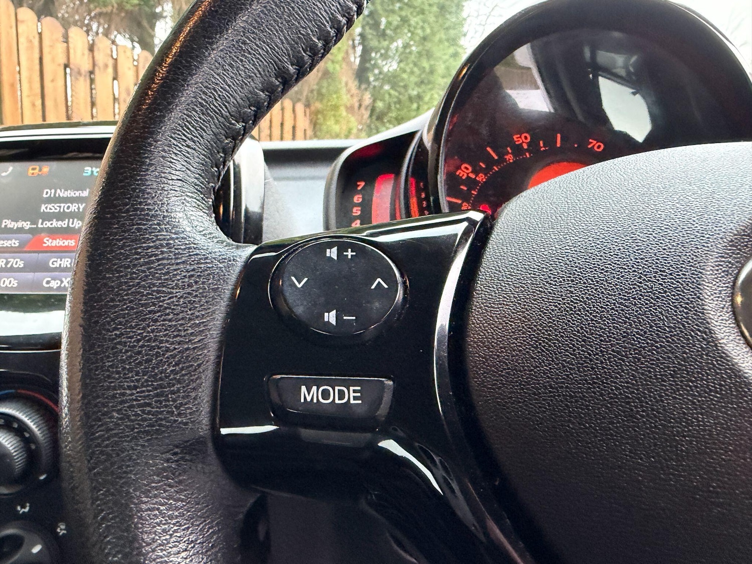 Used Toyota AYGO 2016 for sale - 77132077: Photo 26