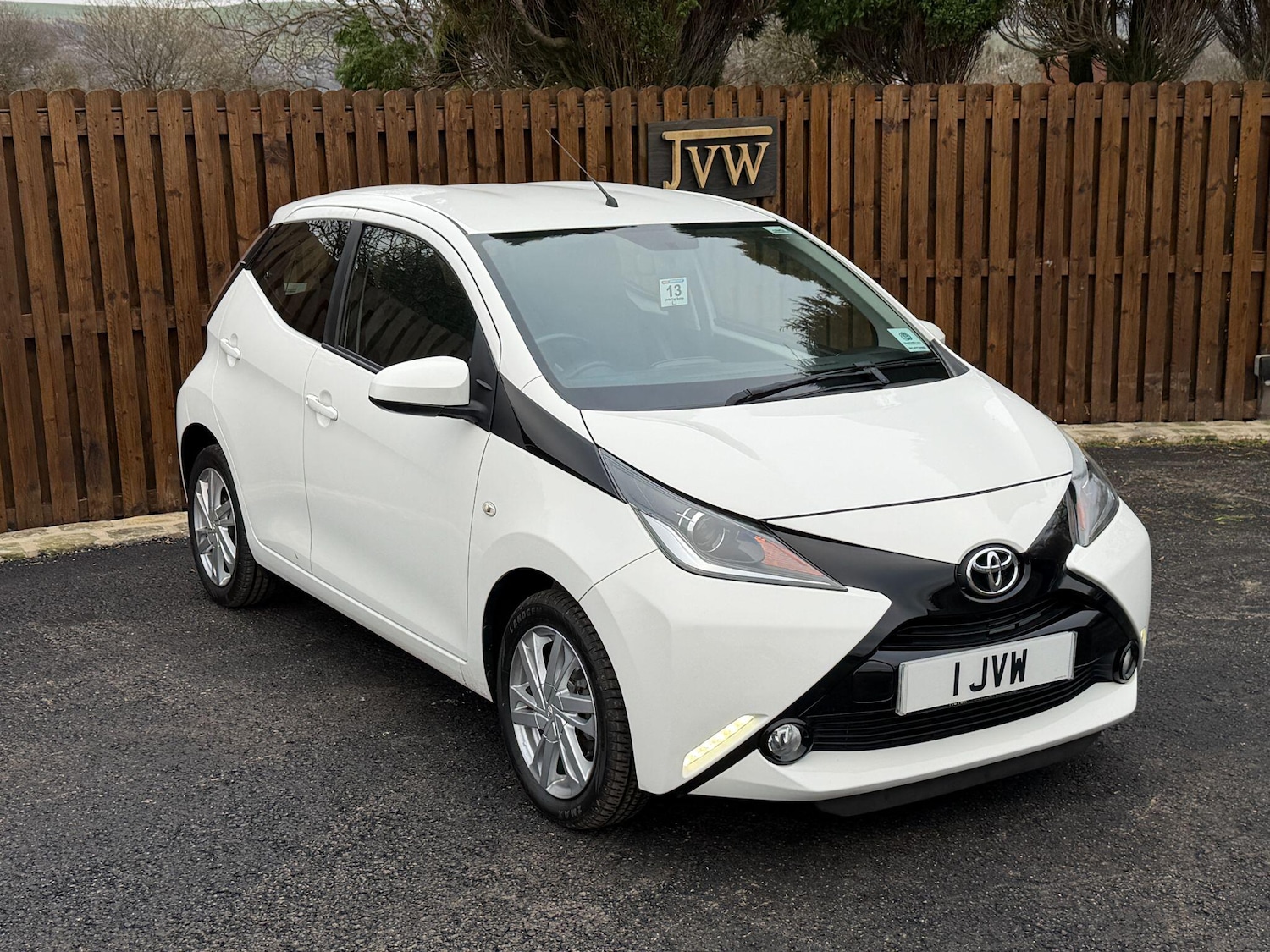 Used Toyota AYGO 2016 for sale - 77132077: Photo 30