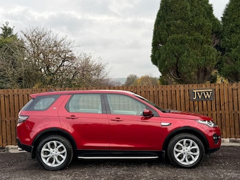Used Land Rover Discovery Sport 2015 for sale - 76499034: Photo