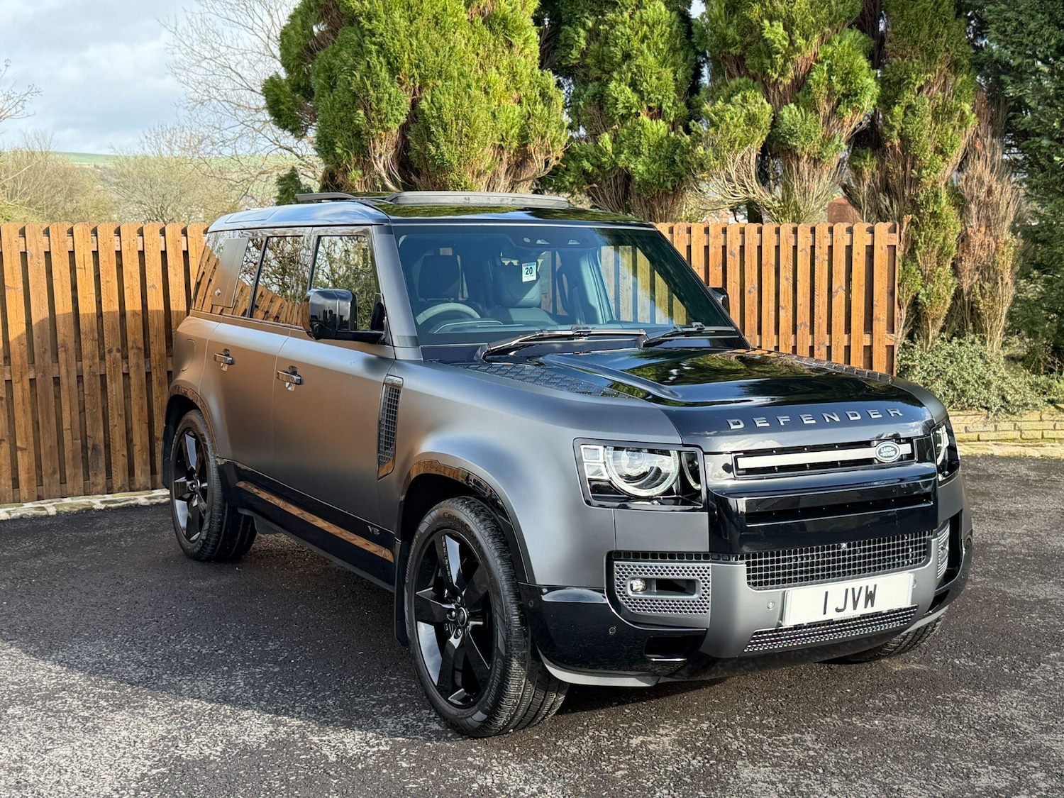 Used Land Rover Defender 110 for sale - 78019568: Photo 17