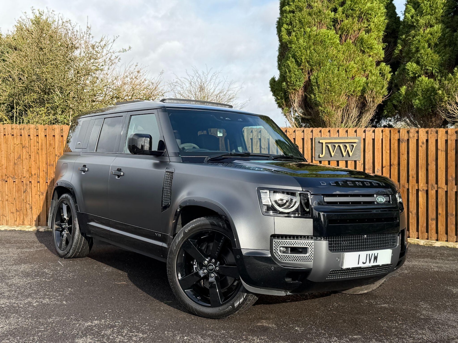 Used Land Rover Defender 110 for sale - 78019568: Photo 19