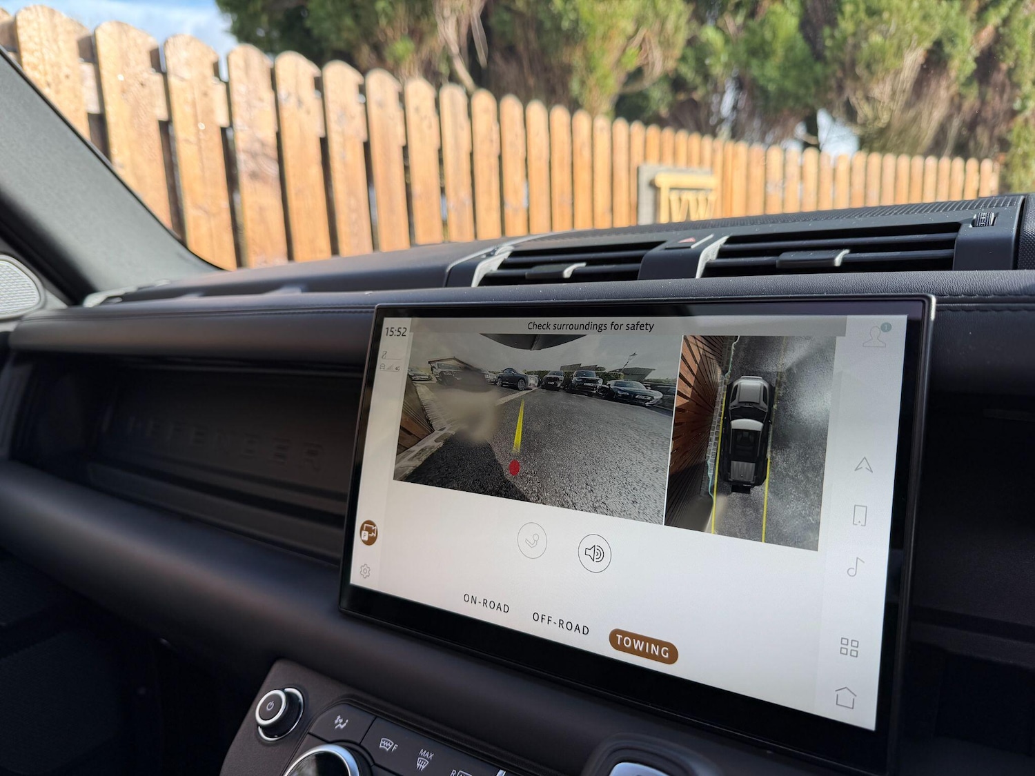 Used Land Rover Defender 110 for sale - 78019568: Photo 31