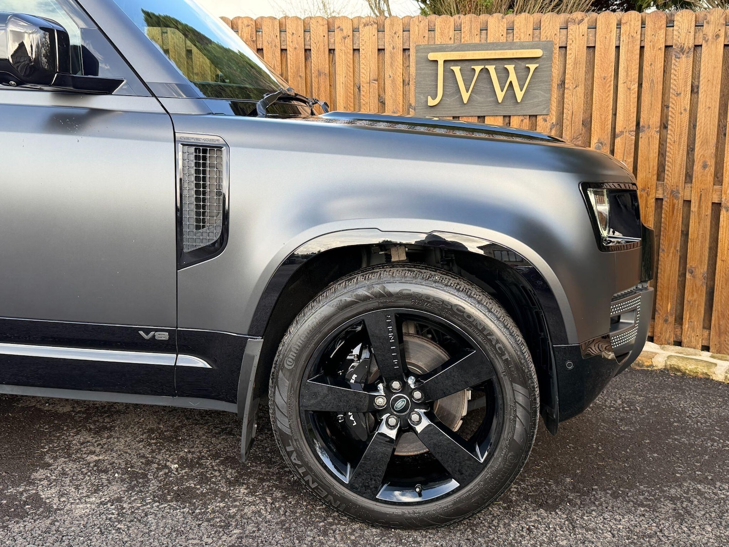 Used Land Rover Defender 110 for sale - 78019568: Photo 35