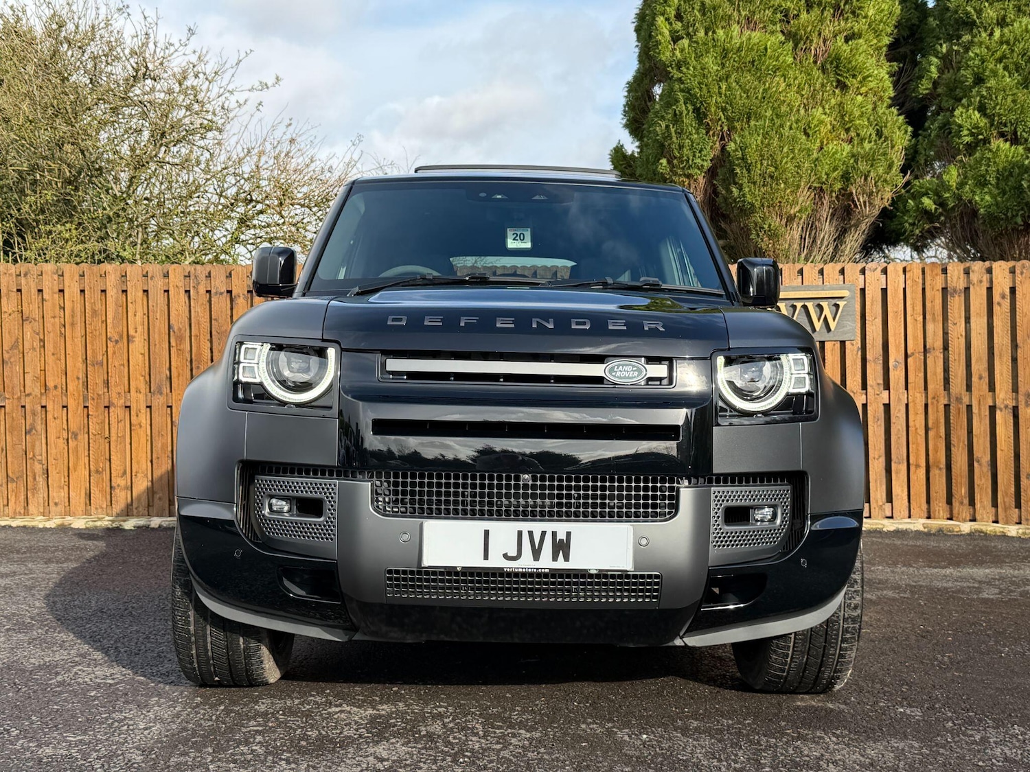 Used Land Rover Defender 110 for sale - 78019568: Photo 37