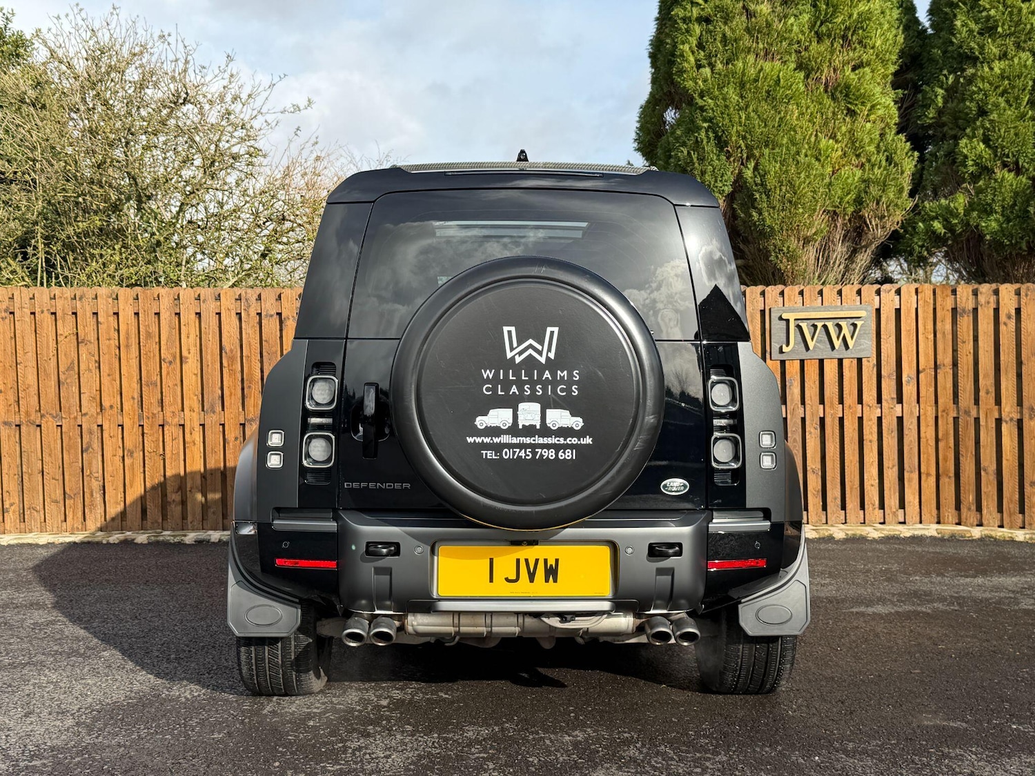 Used Land Rover Defender 110 for sale - 78019568: Photo 43