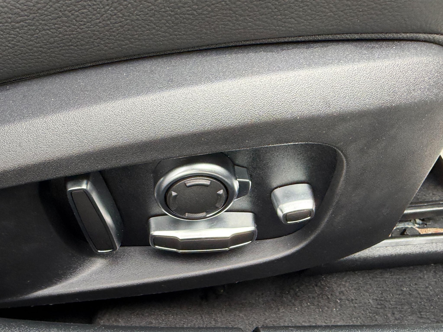 Used Jaguar XF 2021 for sale - 78100924: Photo 31