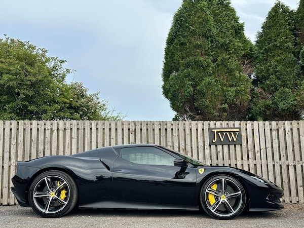 Used Ferrari 296 GTB 2022 for sale - 75022990: Photo 15
