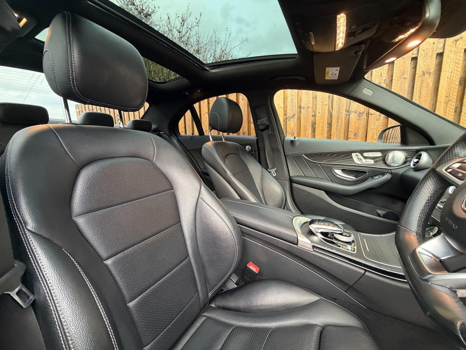 Used Mercedes-Benz C Class for sale - 77768471: Photo 5