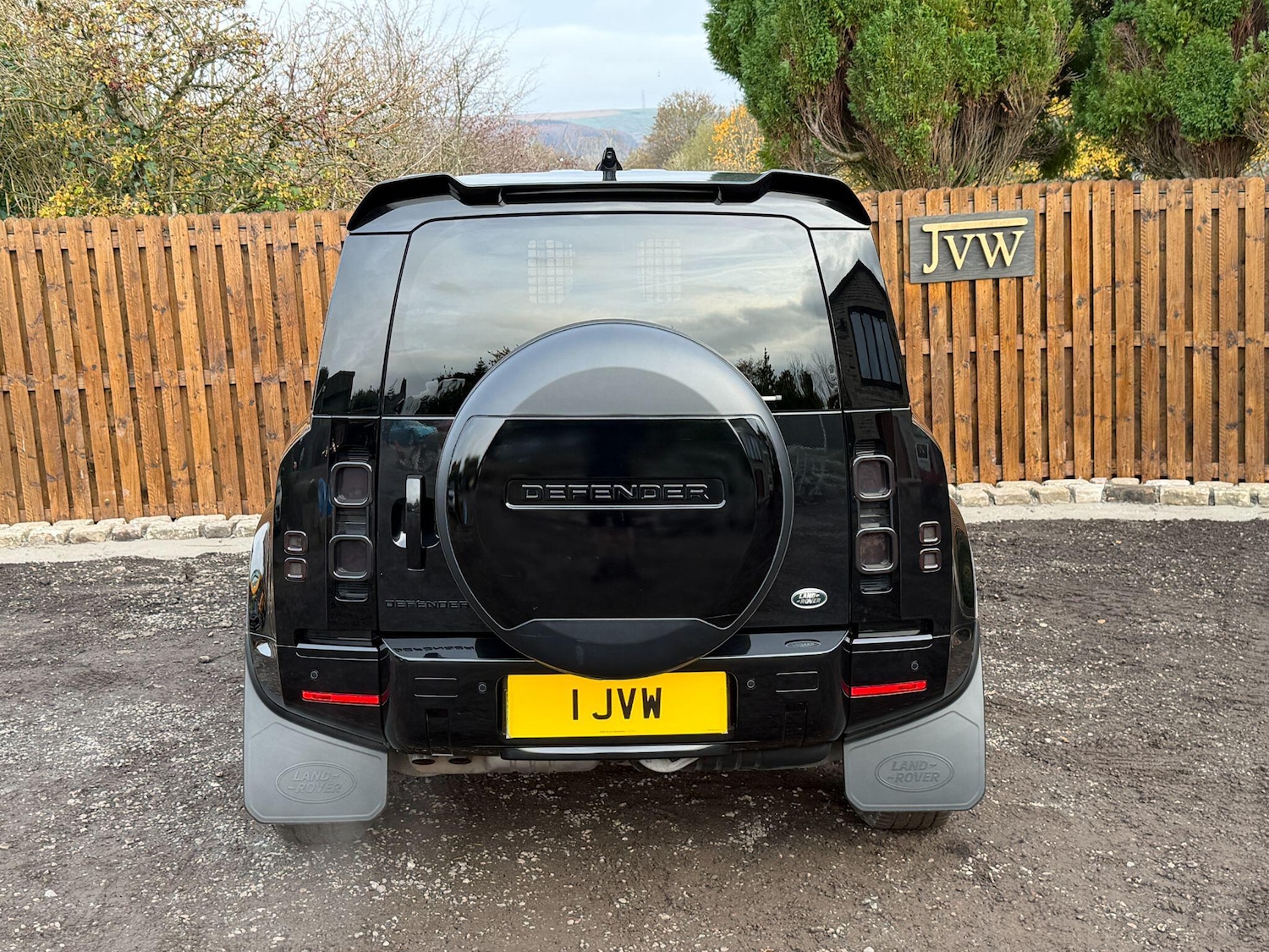 Used Land Rover Defender 110 for sale - 76499709: Photo 22