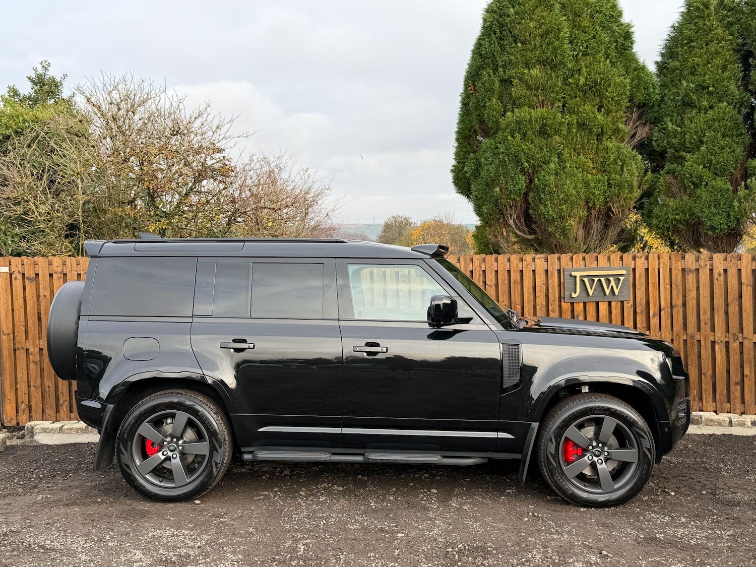 Used Land Rover Defender 110 for sale - 76499709: Photo 34