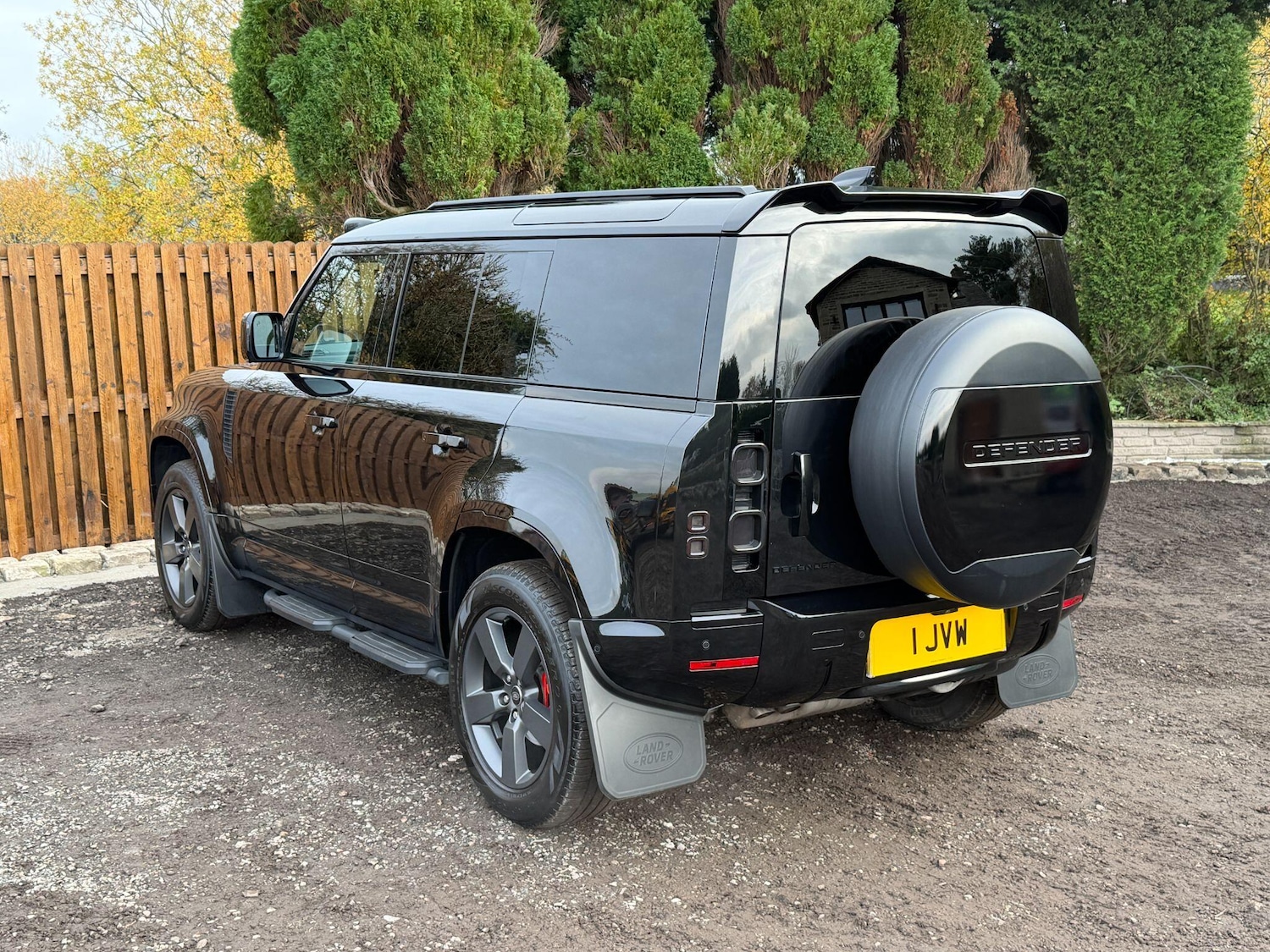 Used Land Rover Defender 110 for sale - 76499709: Photo 35