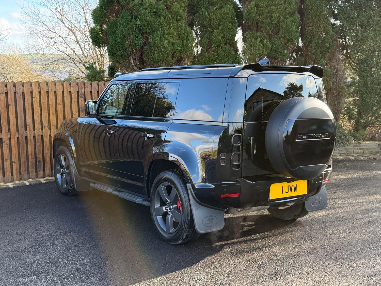 Used Land Rover Defender 110 for sale - 76499709: Photo 47