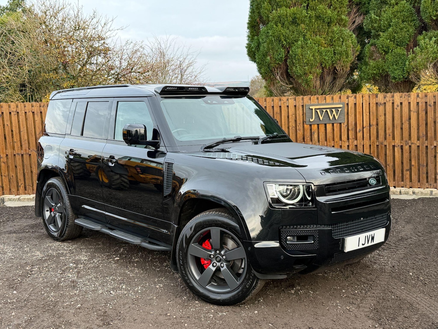 Used Land Rover Defender 110 for sale - 76499709: Photo 6