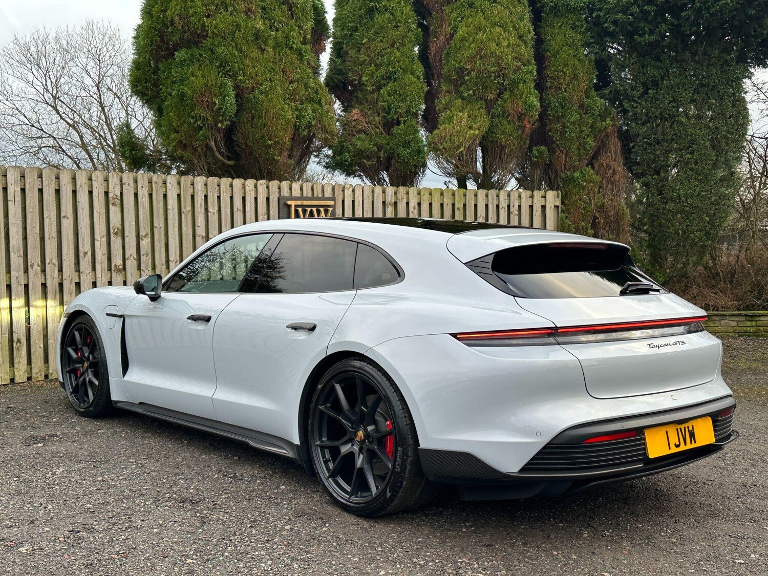 Used Porsche Taycan 2023 for sale - 77469347: Photo 15